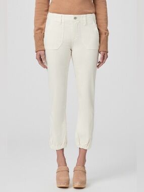 Paige
Women's Mayslie Joggers
Size 24